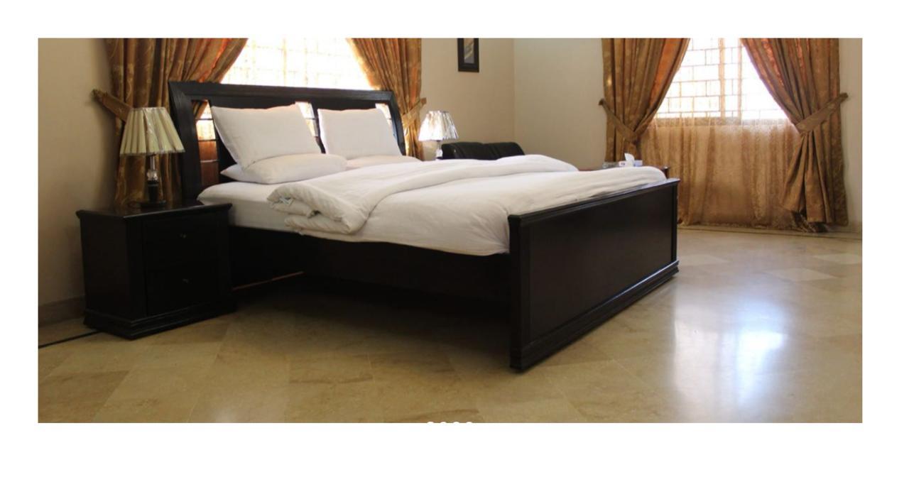 Luxury Inn การาจี ภายนอก รูปภาพ
