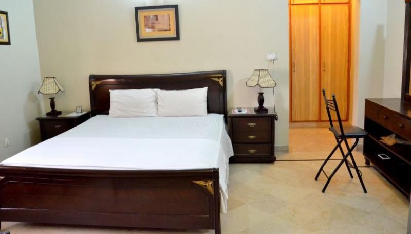 Luxury Inn การาจี ภายนอก รูปภาพ